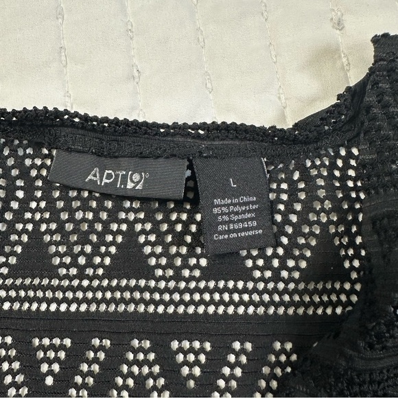 Apt. 9 Women's Elegant Black Swim  Crochet Cover-Up - Picture 9 of 11